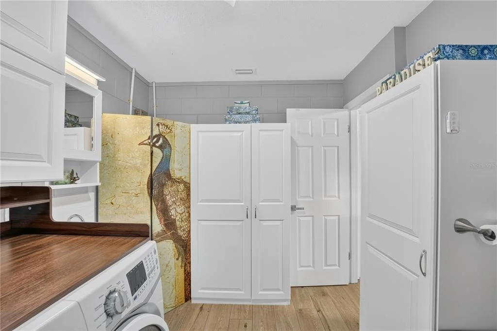Photo of 28050 LOIS DRIVE