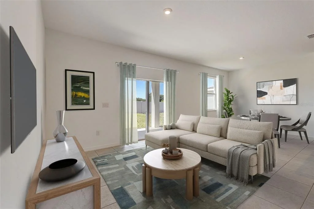 Photo of 929 PEARLWOOD LOOP