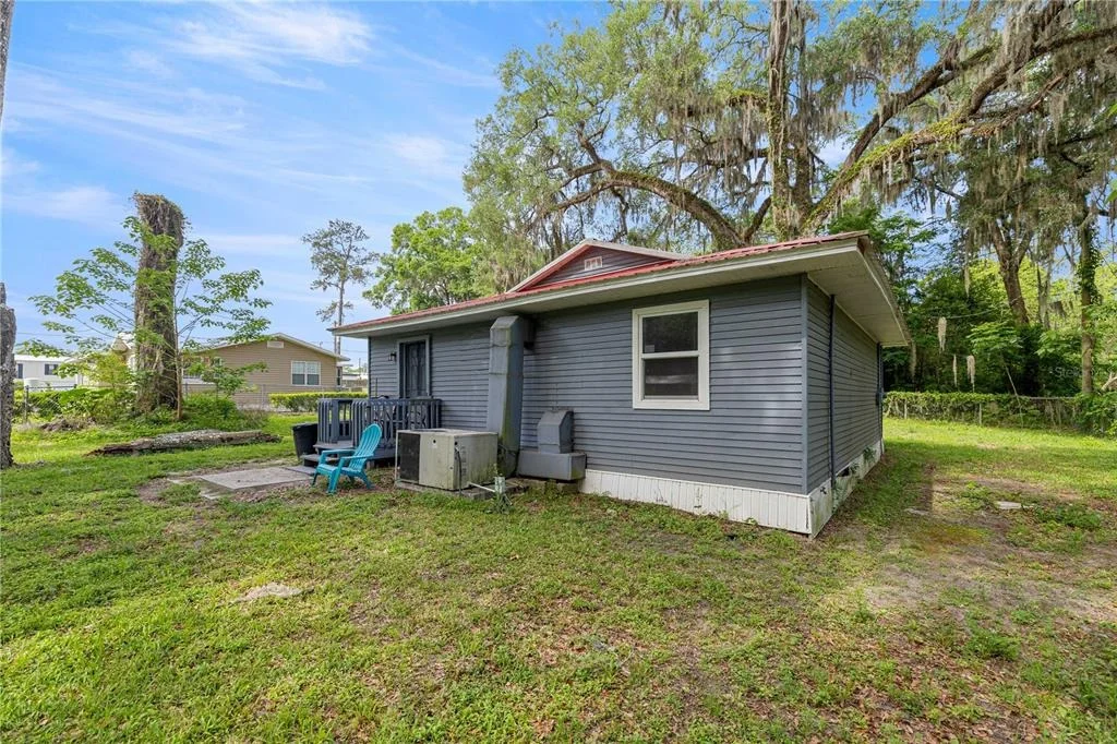 Photo of 3331 SE 11TH AVENUE