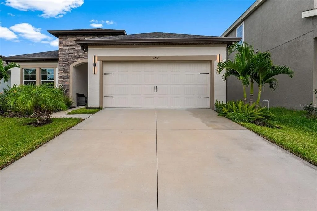 Photo of 6252 HIDDEN BRANCH DRIVE