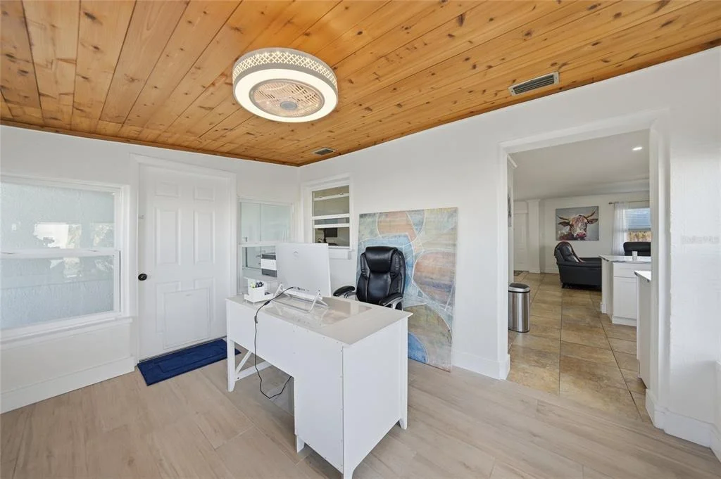 Photo of 8416 RIVERSIDE DRIVE