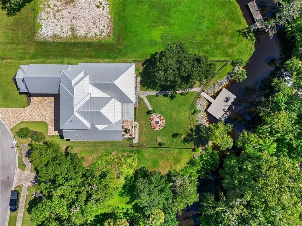 Photo of 8317 ALAFIA POINTE DRIVE