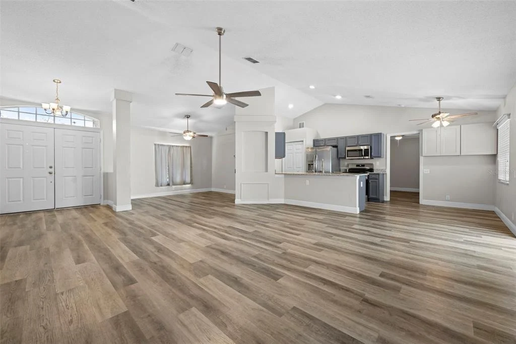 Photo of 8155 GIFFEN LANE