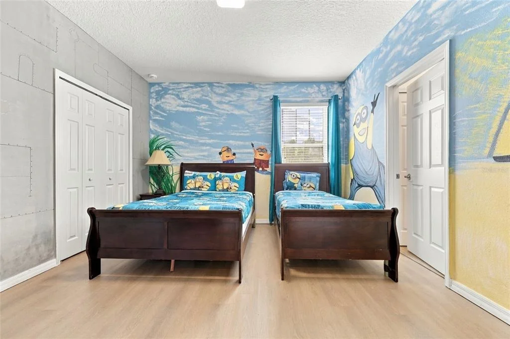 Photo of 6000 OAK GREEN LOOP
