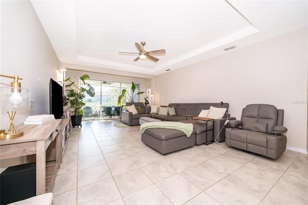Photo of 1787 CHATSWORTH CIRCLE