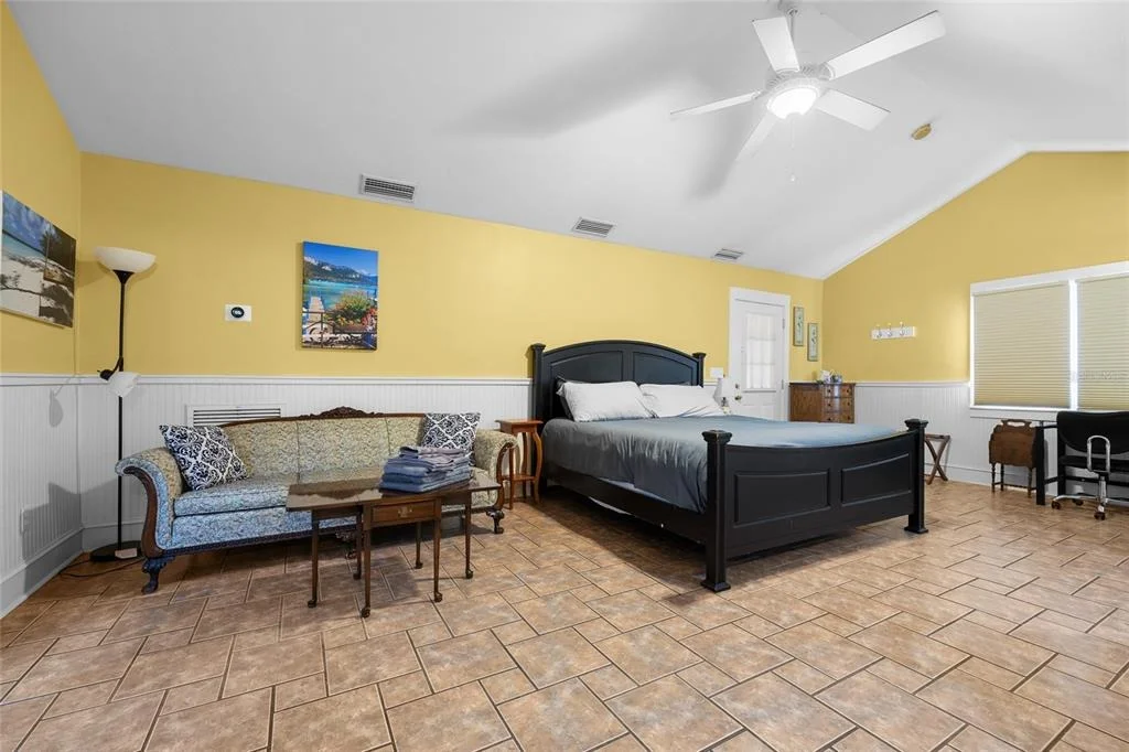 Photo of 205 SE 7TH STREET