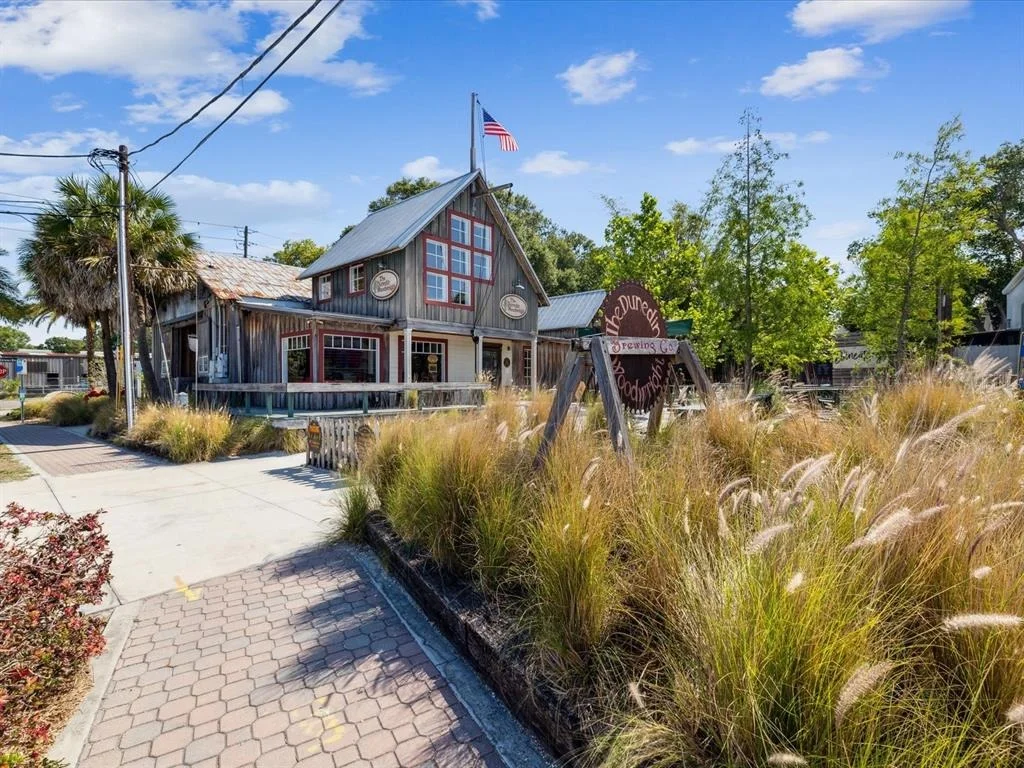 Photo of 1690 PINEHURST ROAD