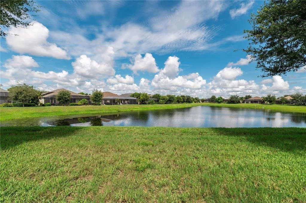 Photo of 1117 THORNBURY DRIVE