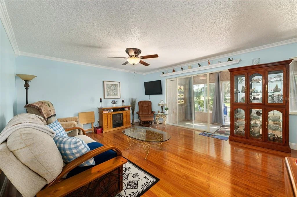 Photo of Unit A at 749 MIDWAY DRIVE