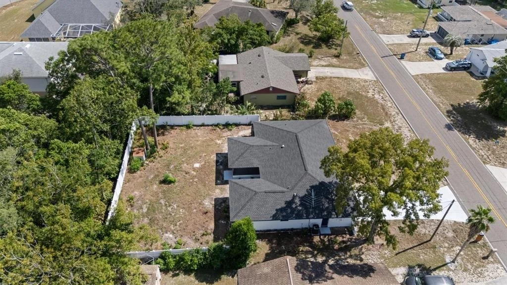 Photo of 12018 LINDEN DRIVE