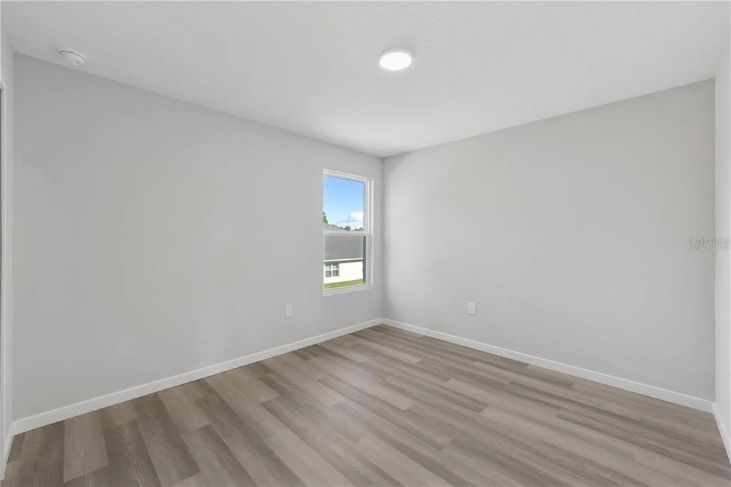 Photo of 84 SPRINGWOOD DRIVE
