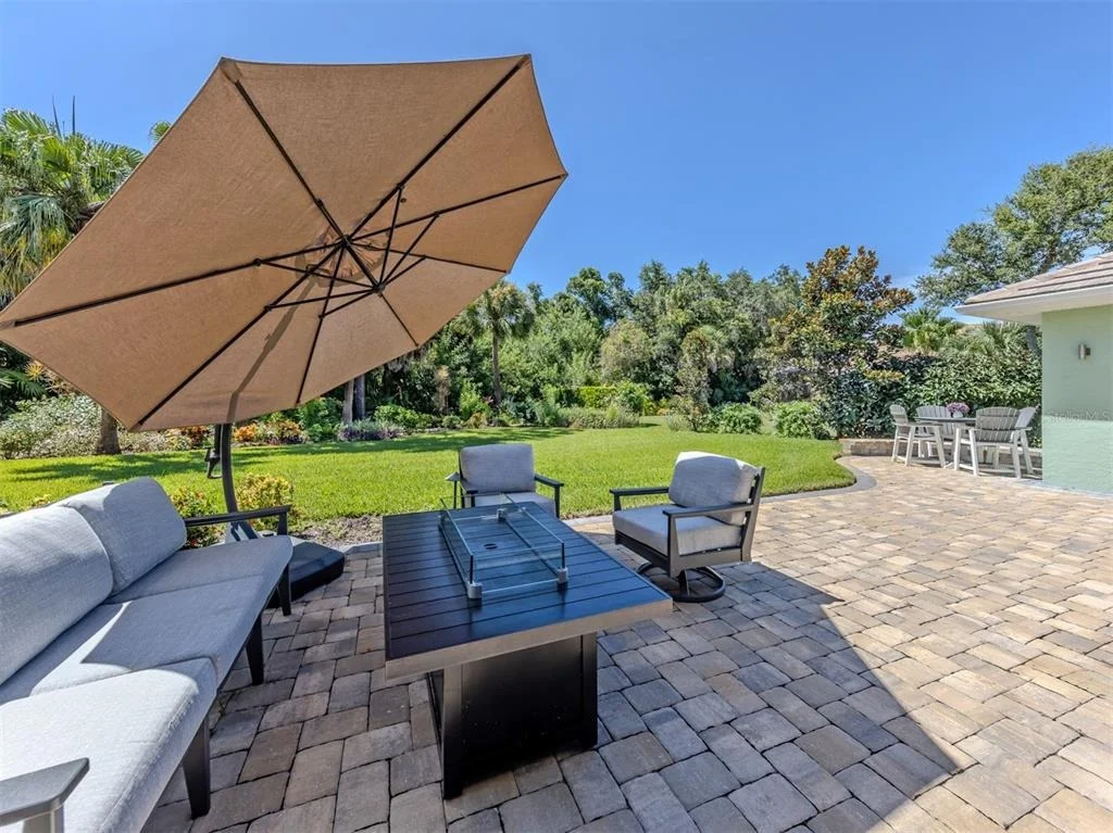 Photo of 143 WAYFOREST DRIVE