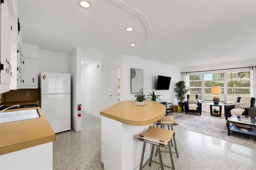 Photo of 531 GRANADA AVENUE