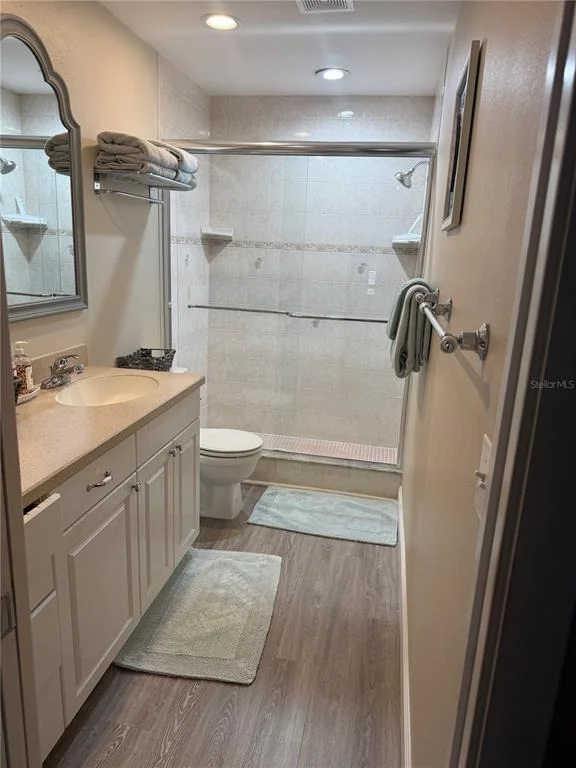 Photo of Unit H at 315 MEDALLION BOULEVARD