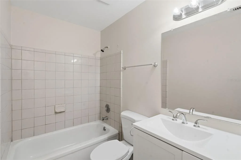 Photo of Unit 37 at 30 MOREE LOOP