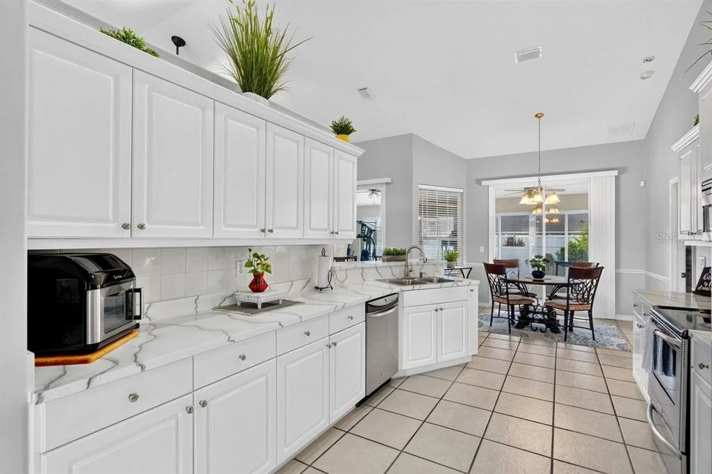 Photo of 971 LEYBURN DRIVE