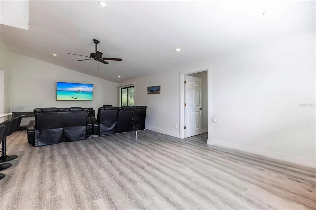 Photo of 2345 OUTRIGGER LANE