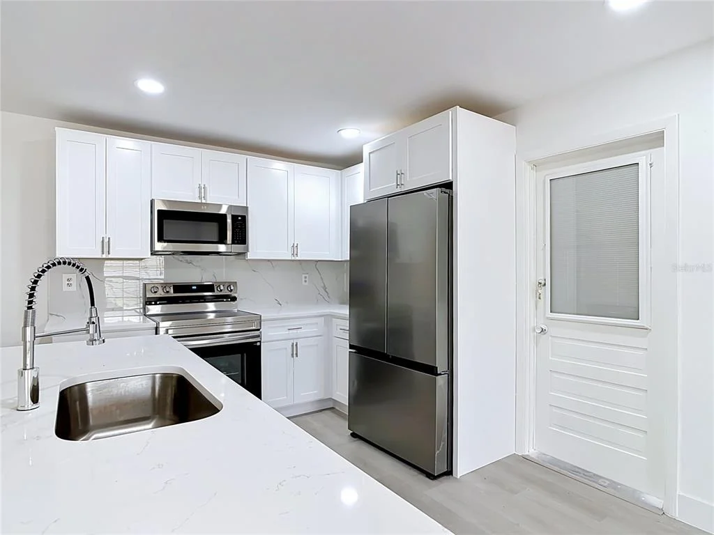 Photo of 930 TROY DRIVE