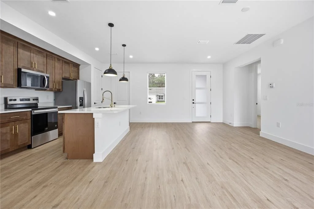 Photo of 1 OAK TRAIL