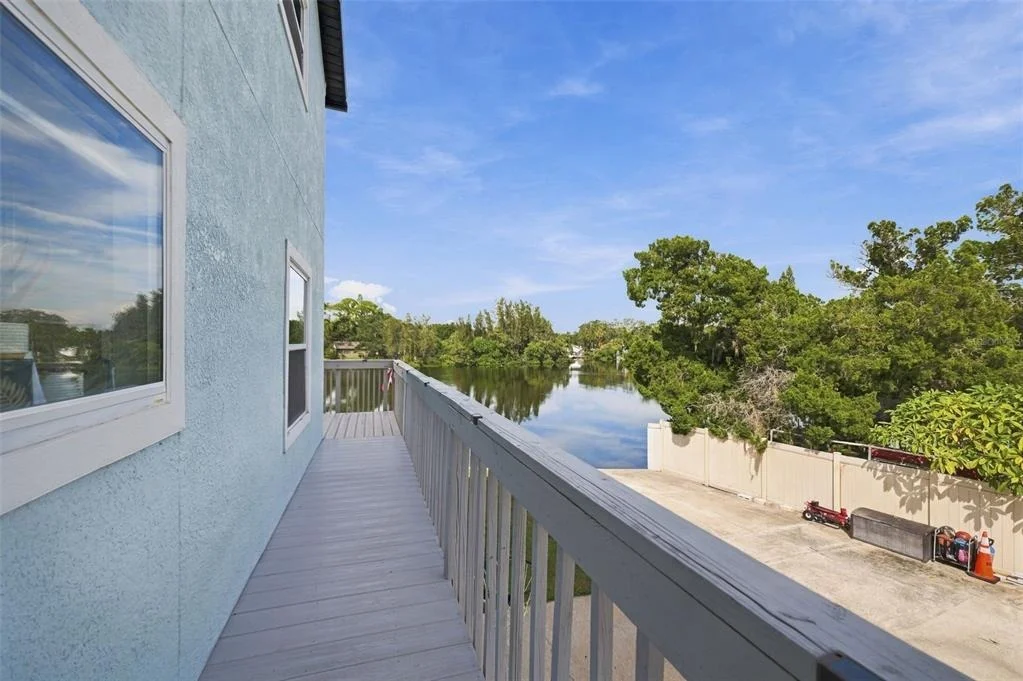 Photo of 14523 BARLOW LANE