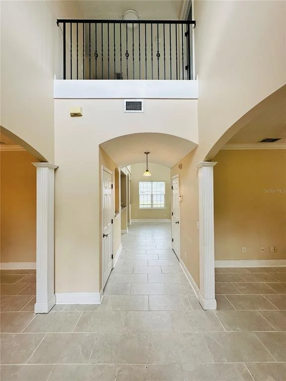 Photo of 438 PALM DRIVE