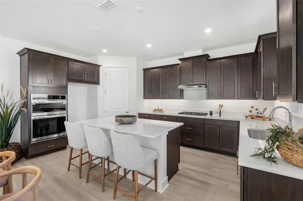 Photo of 558 EMERALD GROVE DRIVE