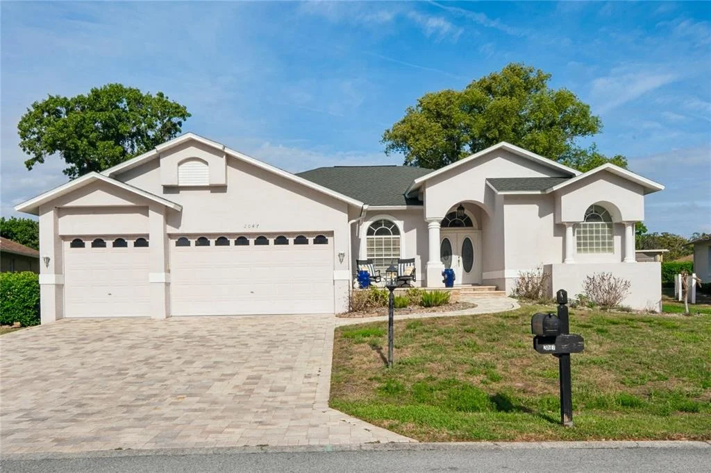 Photo of 2047 OVERBROOK LANE