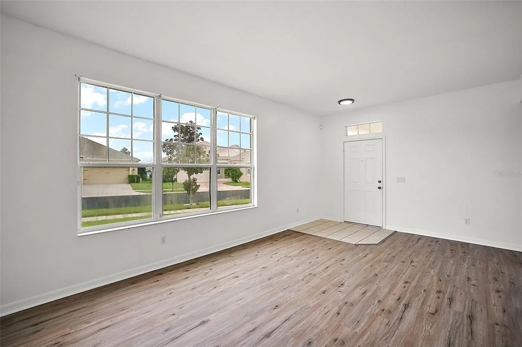 Photo of 401 GRASSY KEY WAY