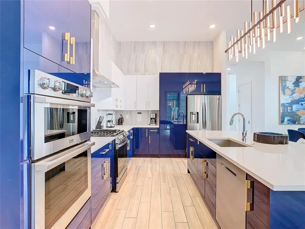 Photo of 2125 PINE OAK LOOP