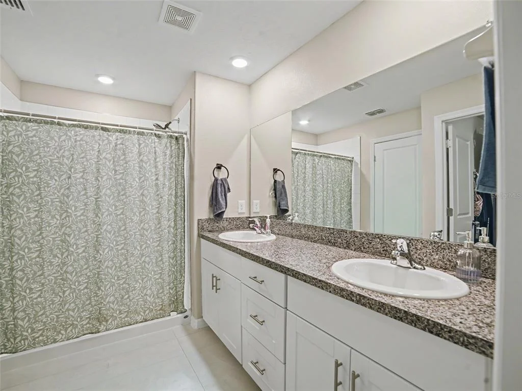 Photo of 509 ROYAL EMPRESS DRIVE