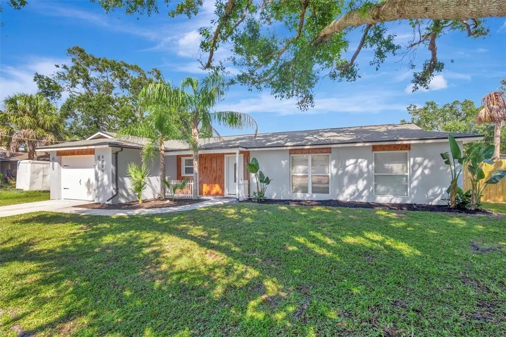 Photo of 6209 FLAMINGO DRIVE
