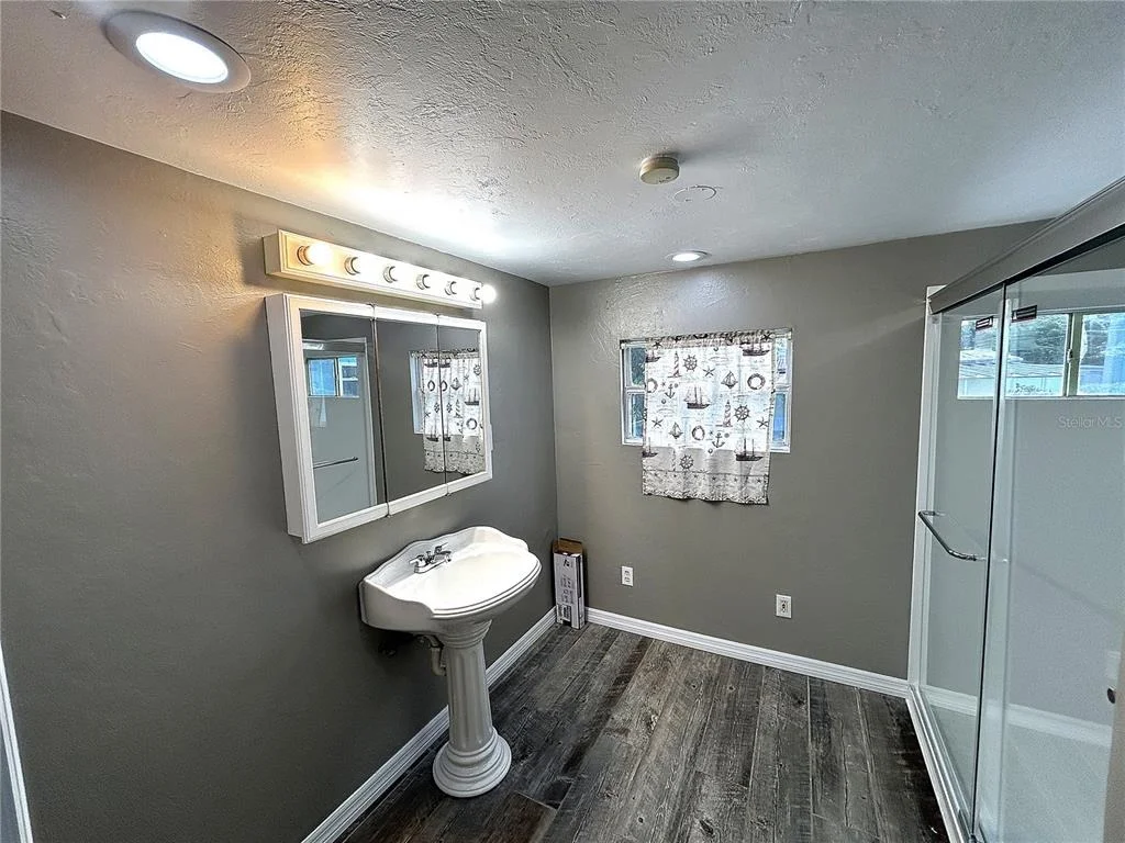 Photo of 5489 MEADOWLARK LANE