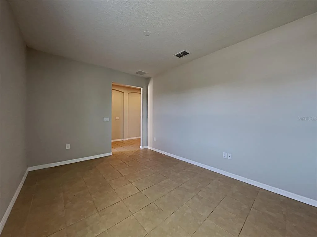 Photo of 1328 ARONIMINIK DRIVE