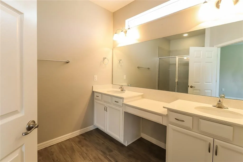Photo of 3188 BETHPAGE LOOP