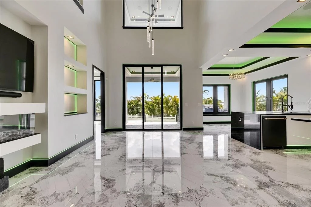 Photo of 6526 SIMONE SHORES CIRCLE