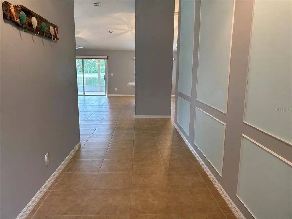 Photo of 908 WOODSTREAM LANE