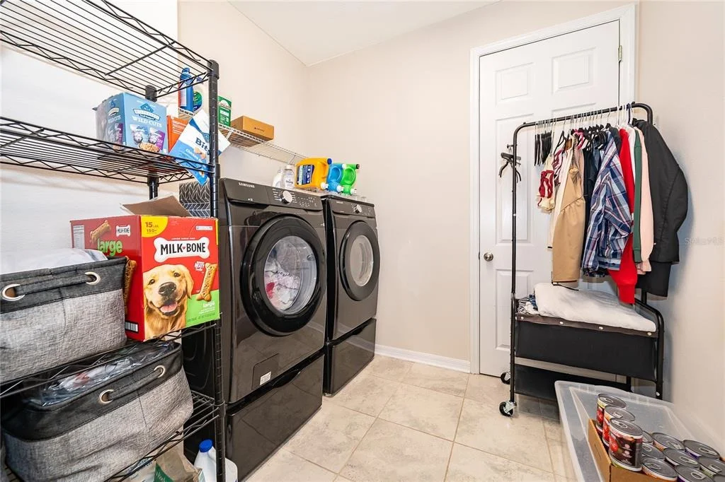 Photo of 1787 CHATSWORTH CIRCLE