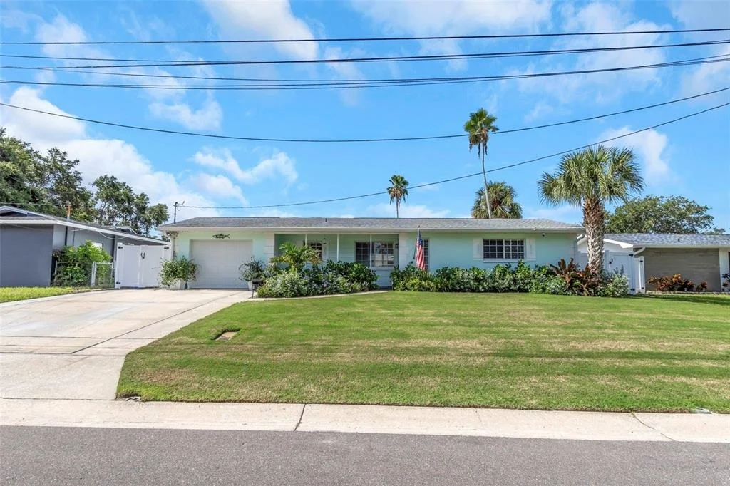 Photo of 1071 SUEMAR ROAD
