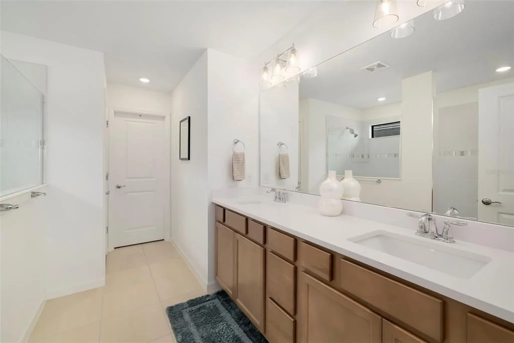 Photo of 5765 SILVERSIDE PINE COURT