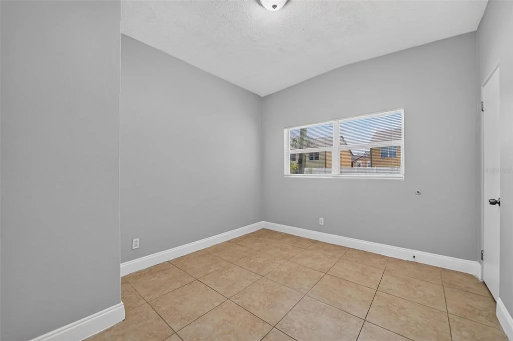 Photo of 4001 MONARCH DRIVE