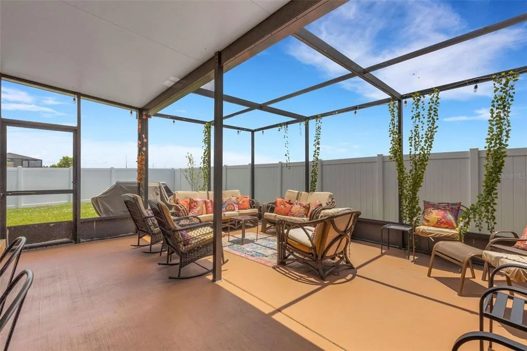 Photo of 611 WABASH BREEZE CIRCLE