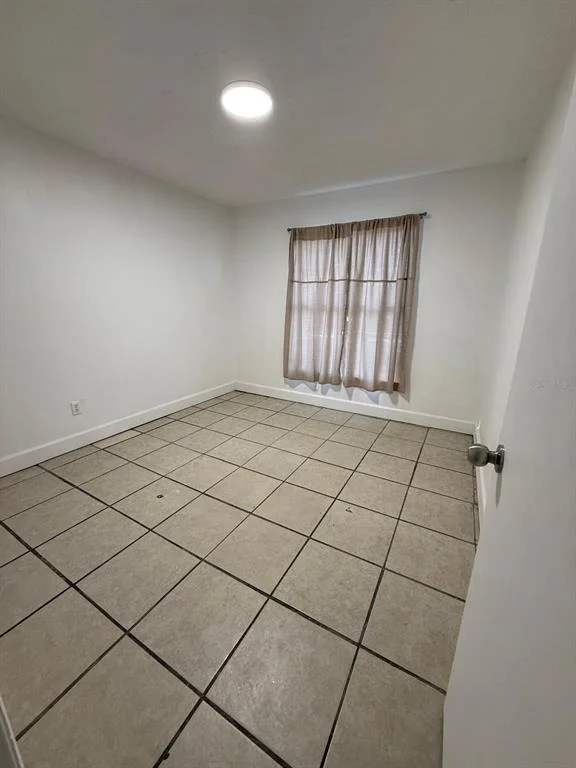Photo of 641 CONROY STREET