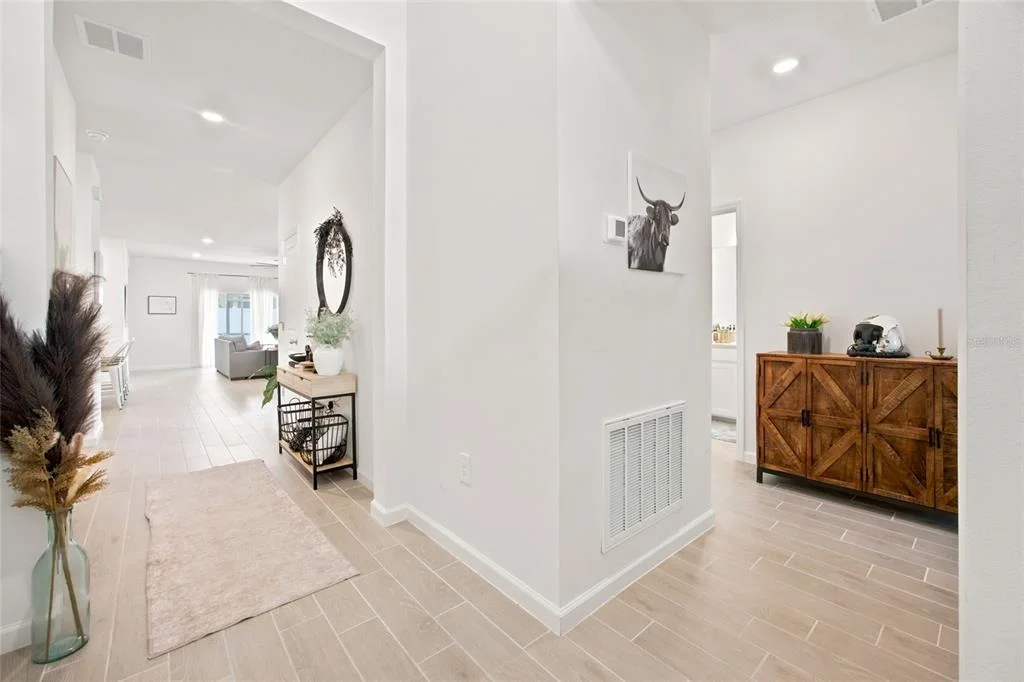 Photo of 551 NW 4TH PLACE