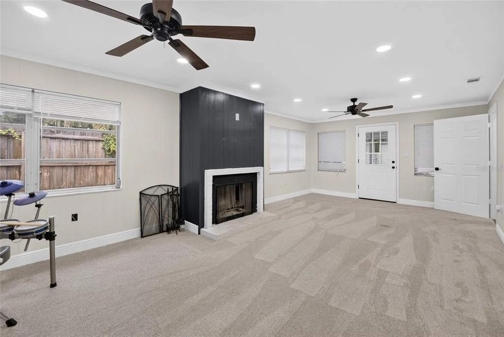 Photo of 729 SE 26TH STREET