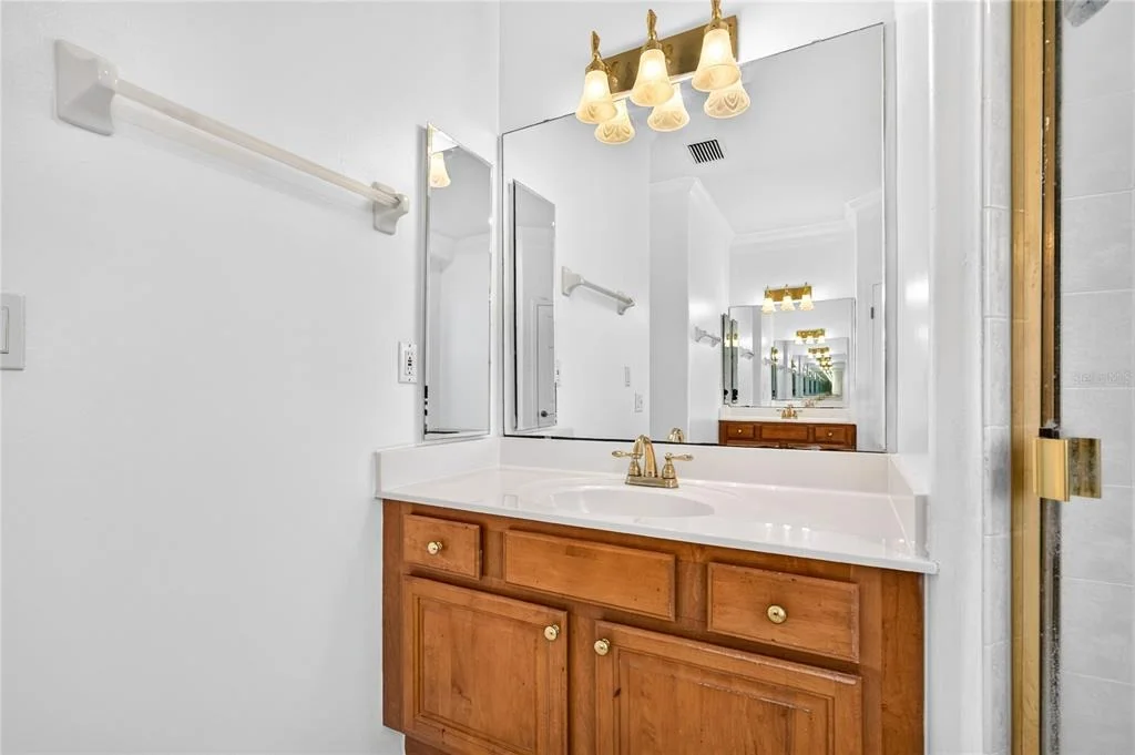Photo of 19337 SPRING OAK DRIVE