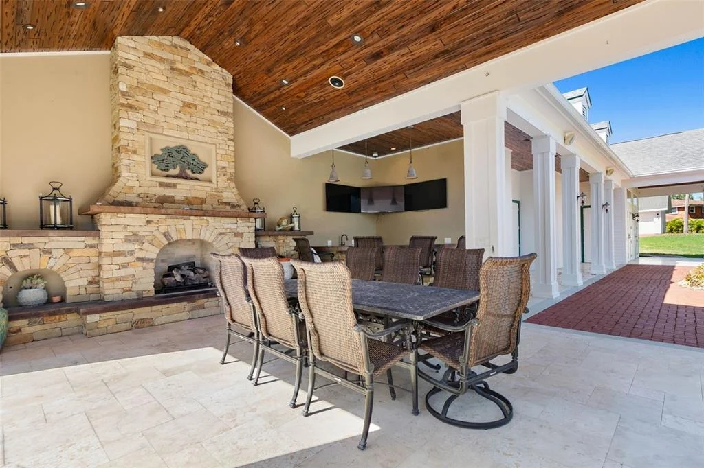 Photo of 253 JOHN ANDERSON DRIVE