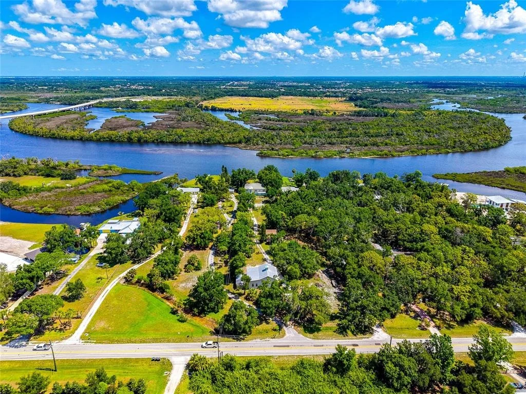 Photo of 11903 UPPER MANATEE RIVER ROAD