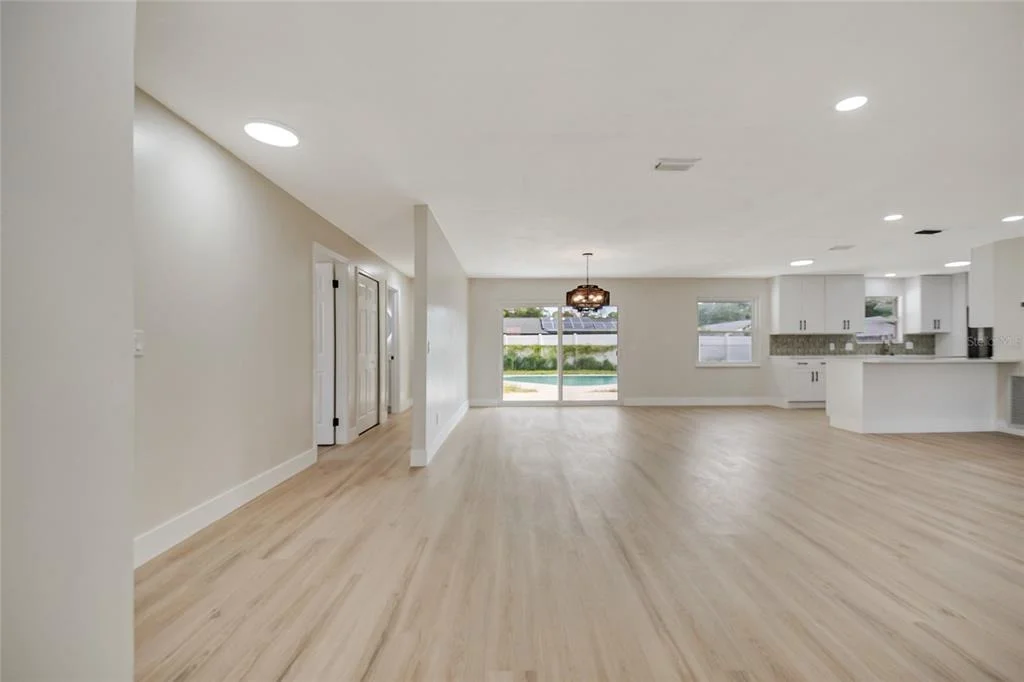 Photo of 8624 BAYLOR CIRCLE