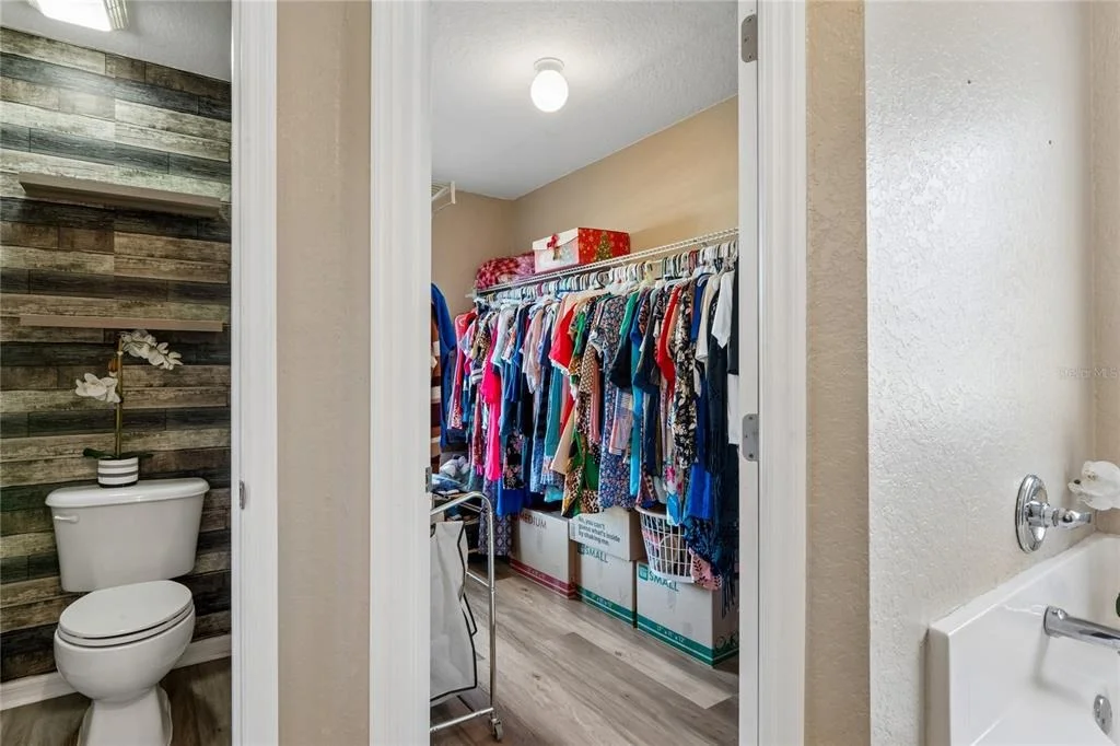 Photo of 10318 GIFFORD DRIVE