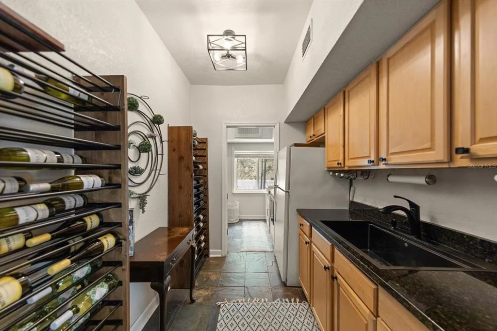 Photo of 3005 SUNSET DRIVE